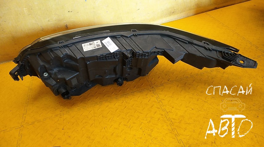 Land Rover Range Rover Velar Фара правая - OEM LR093385