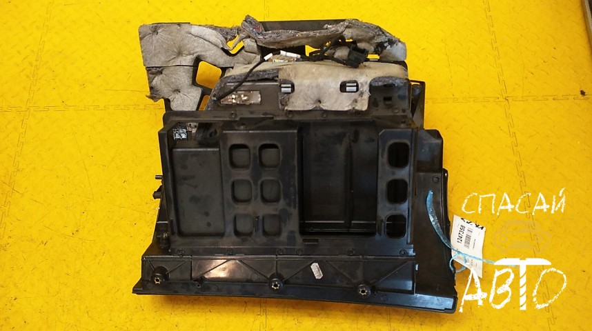 Audi A8 (D3,4E) Бардачок - OEM 4E1857096