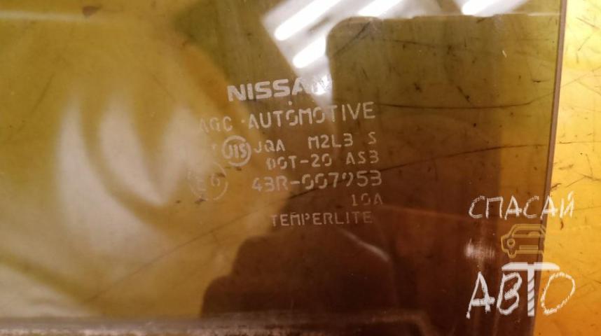 Nissan X-Trail (T32) Стекло двери задней левой