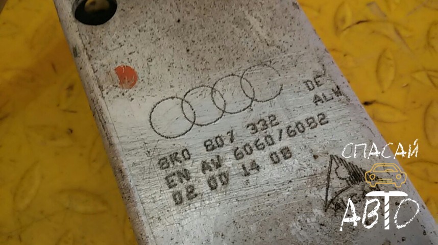 Audi A4 (B8) Кронштейн усилителя заднего бампера - OEM 8K0807332