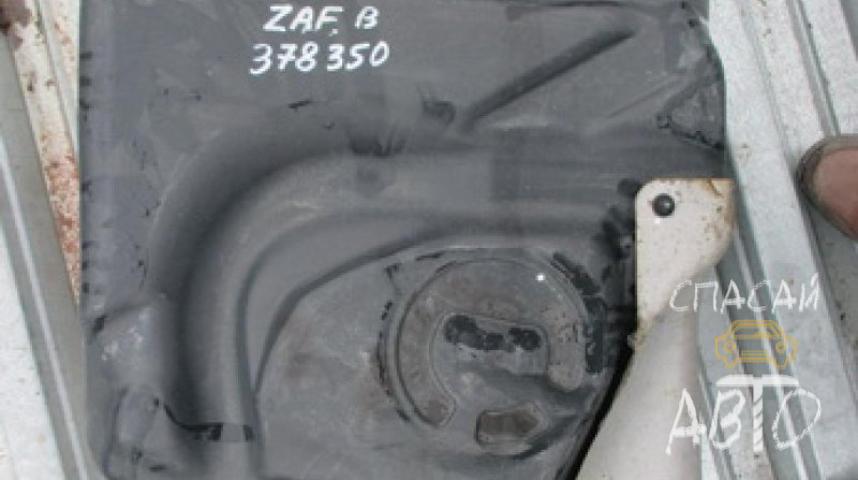 Opel Zafira B Бак топливный