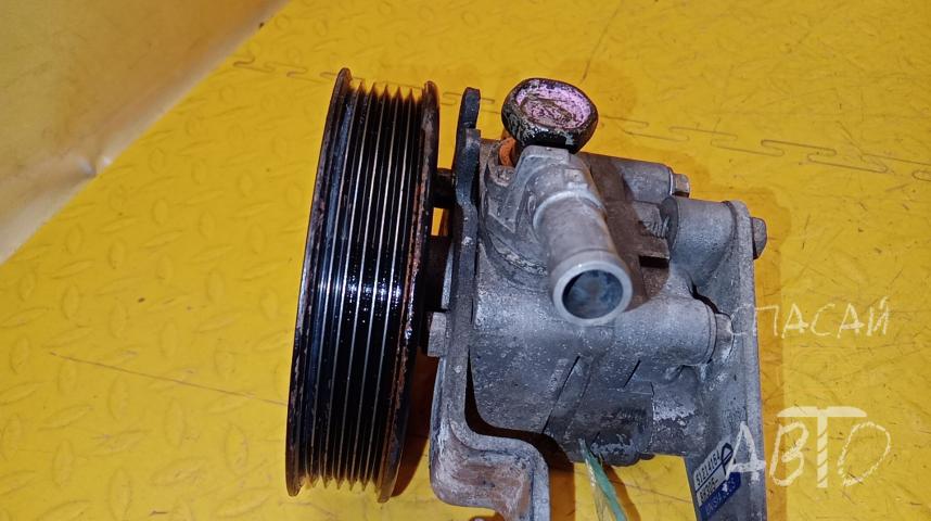 Nissan Primera P12E Насос гидроусилителя