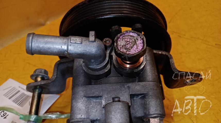 Nissan Primera P12E Насос гидроусилителя