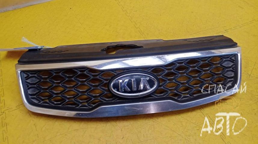 KIA RIO II Решетка радиатора