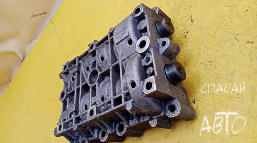 Land Rover Freelander 2 Вал балансирный