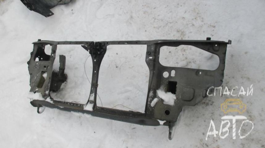 Subaru Impreza (G10) Панель передняя