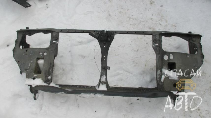 Subaru Impreza (G10) Панель передняя