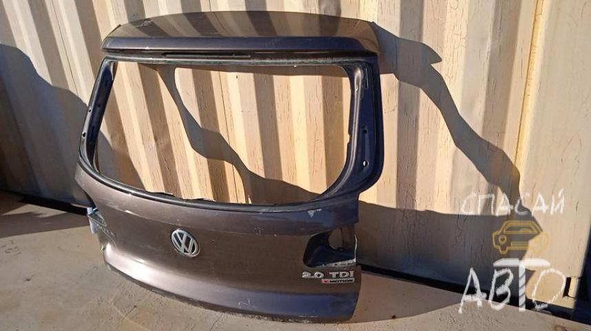 Volkswagen Tiguan Дверь багажника