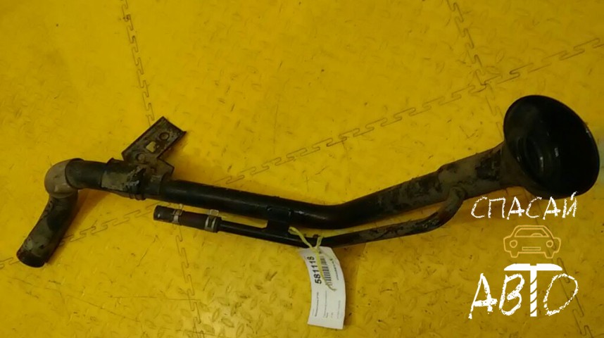 Nissan Juke (F15) Горловина топливного бака - OEM 172211KA0A