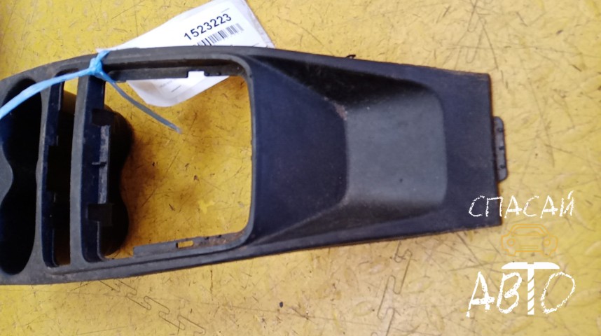 Seat Ibiza V Подстаканник - OEM 6J0858331