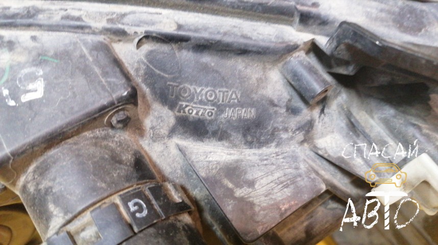 Toyota Land Cruiser (200) Фара правая - OEM 8113060D12
