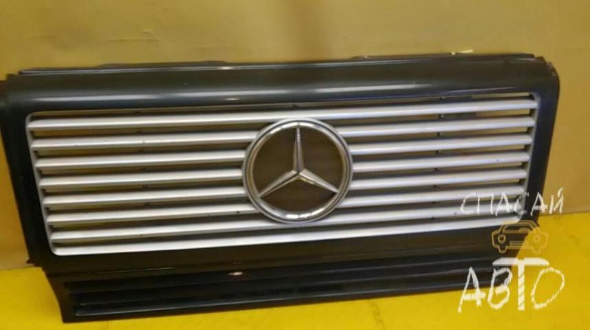 Mercedes-Benz W463 G-klasse Решетка радиатора