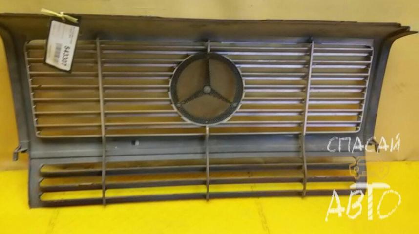 Mercedes-Benz W463 G-klasse Решетка радиатора