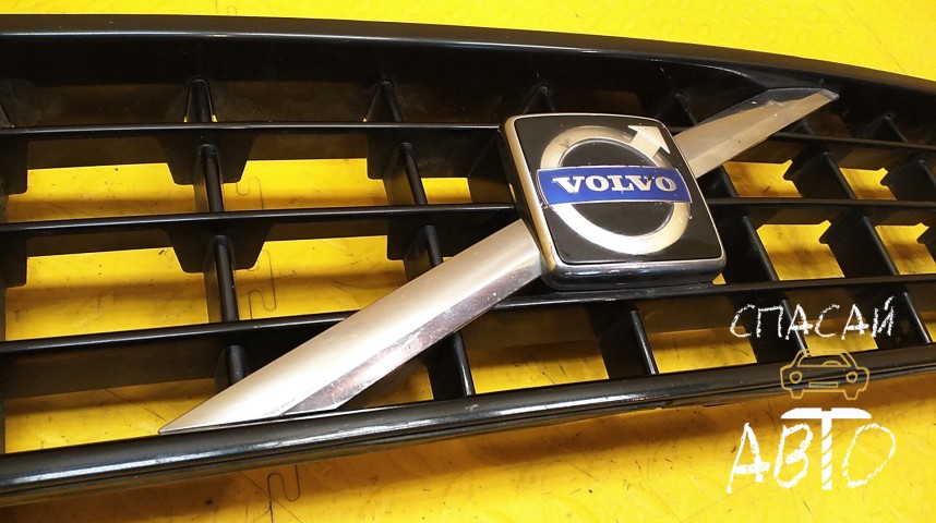 Volvo XC90 Решетка радиатора - OEM 30678980