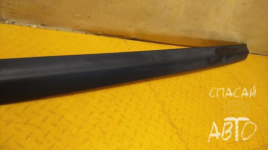 Opel Zafira (F75) Накладка двери багажника