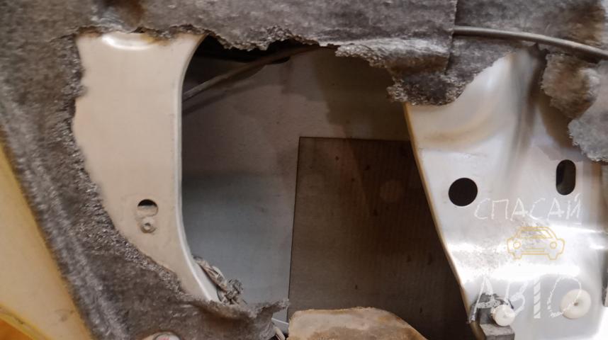 Ford Focus I Дверь задняя левая