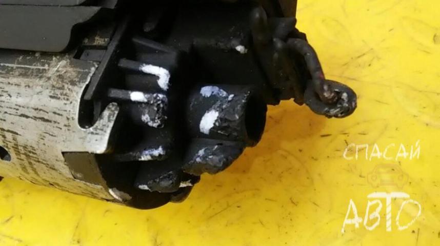 Audi Q7 (4L) Механизм подъема двери (крышки) багажника