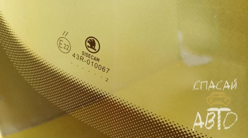 Skoda Kodiaq Стекло лобовое (ветровое)