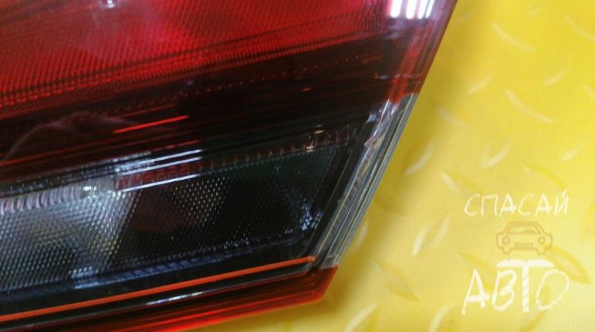 Opel Astra J Фонарь задний
