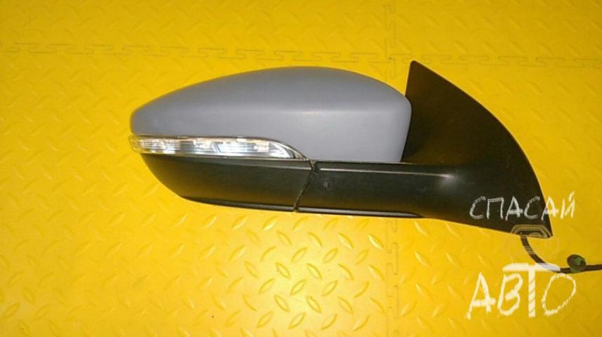 Volkswagen Passat (B7) Зеркало правое