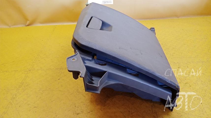 Ford Transit Бардачок