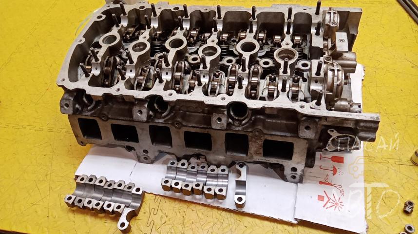 Volkswagen Touareg I Головка блока