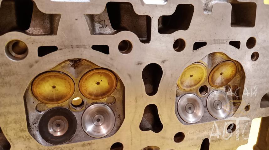 Volkswagen Touareg I Головка блока