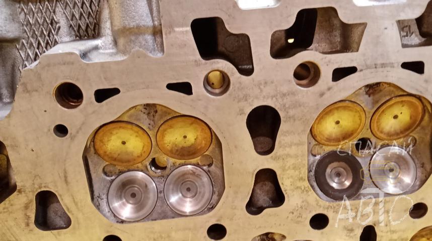 Volkswagen Touareg I Головка блока