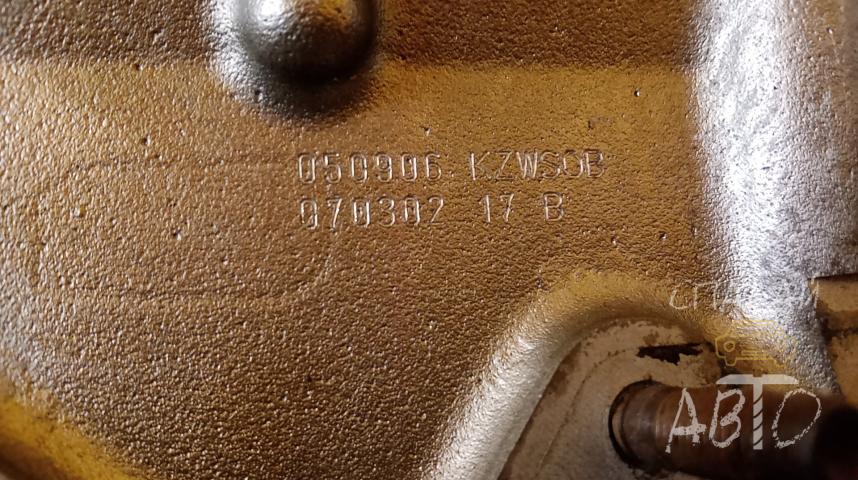 Volkswagen Touareg I Головка блока