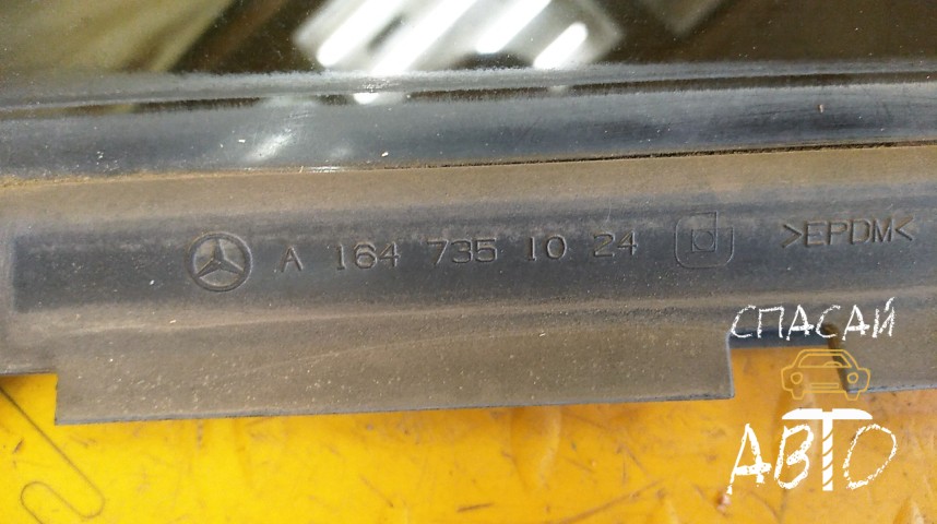 Mercedes-Benz W164 M-klasse (ML) Стекло двери задней правой (форточка) - OEM A1647302655