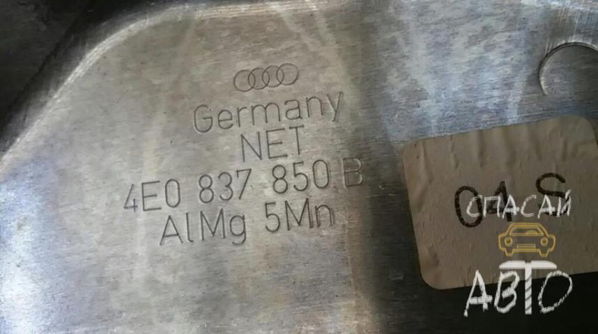 Audi A8 (4D) Стеклоподъемник передний правый