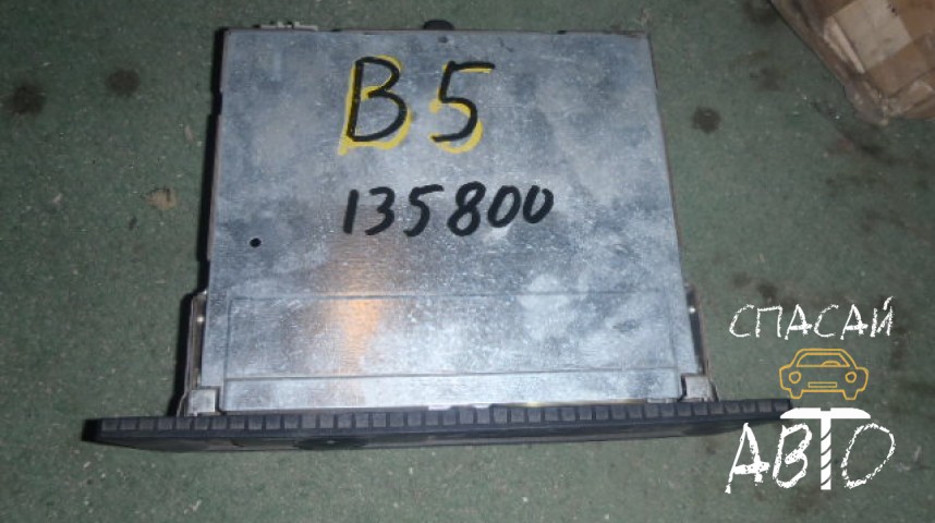 Volkswagen Passat (B5) Блок электронный - OEM 3B0919885A