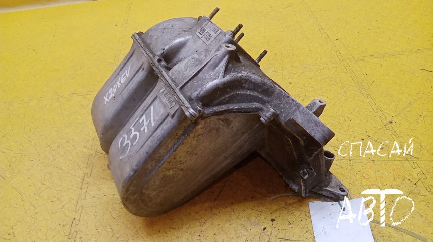 Opel Vectra B Коллектор впускной - OEM 90573438