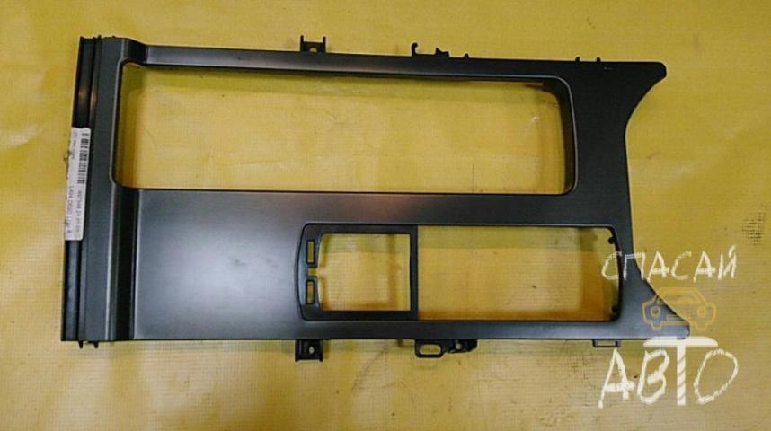 Land Rover Range Rover Sport II Накладка декоративная