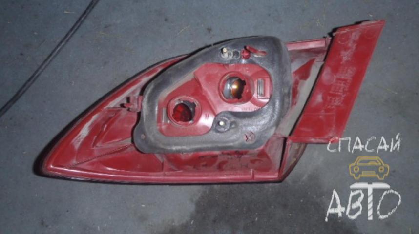 Mazda 3 (BK) Фонарь задний