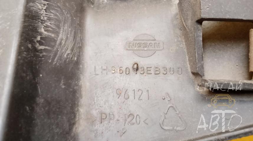 Nissan Pathfinder (R51M) Брызговик передний