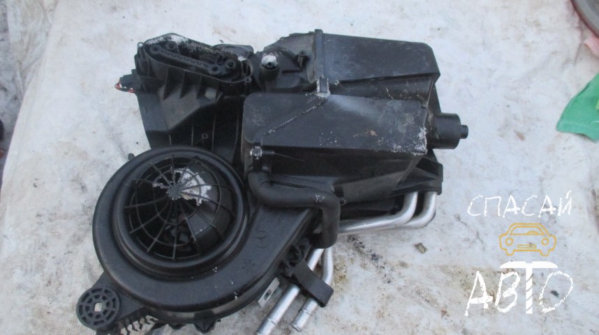 Mercedes-Benz W251 R-klasse Моторчик печки - OEM A1648350107