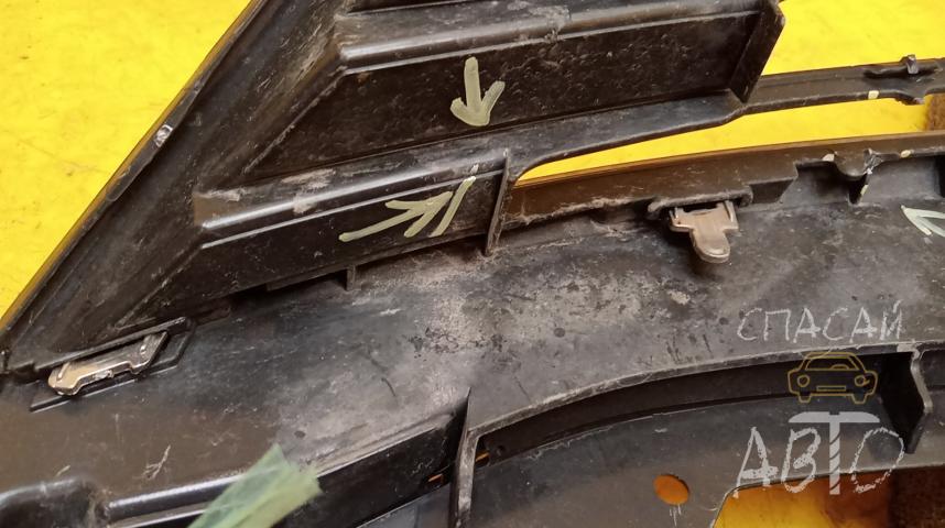 Toyota Camry V50 Решетка радиатора