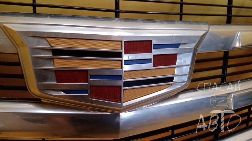 Cadillac Escalade IV Решетка радиатора
