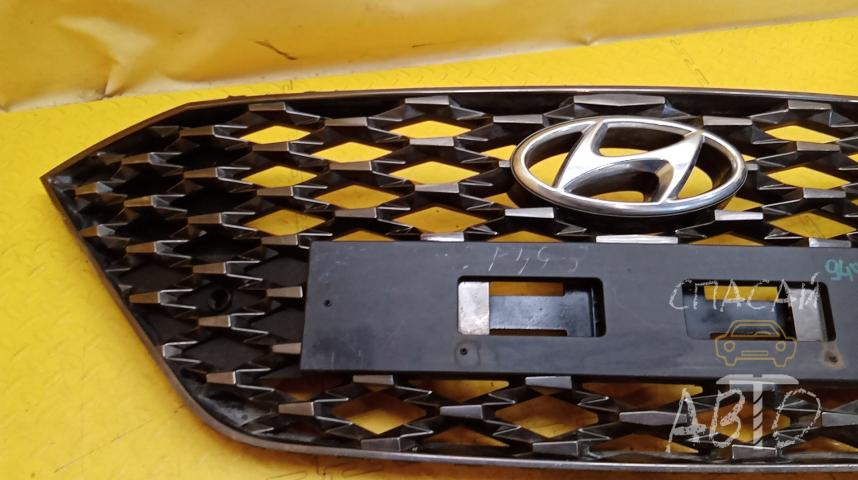 Hyundai Solaris Решетка радиатора