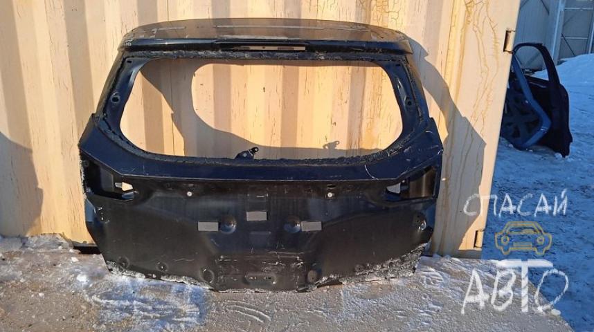 Ford Focus III Дверь багажника
