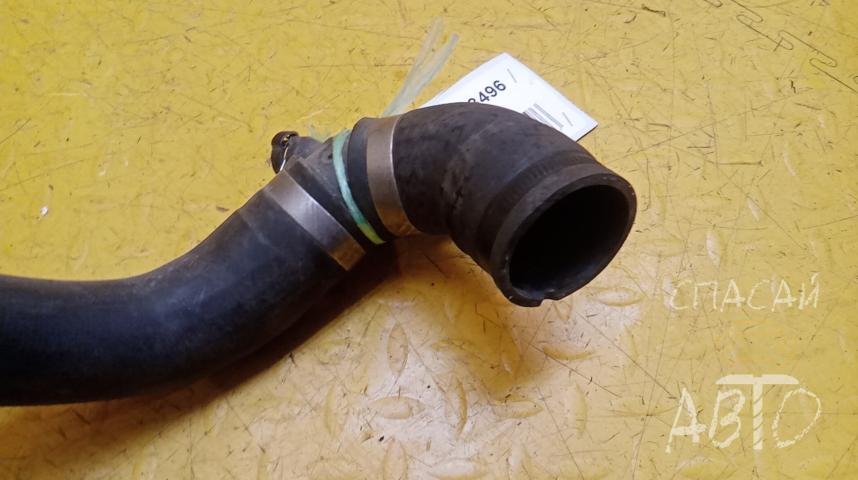 Mercedes-Benz W211 E-klasse Патрубок системы охлаждения