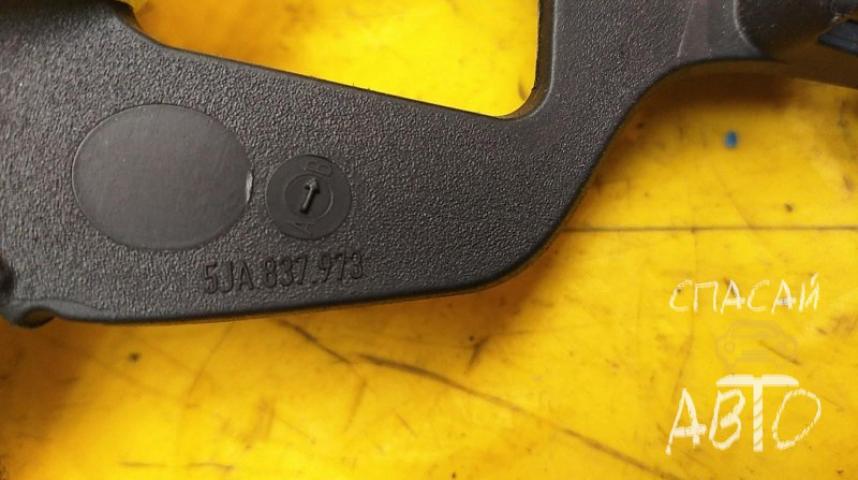 Skoda Rapid Накладка (кузов внутри)