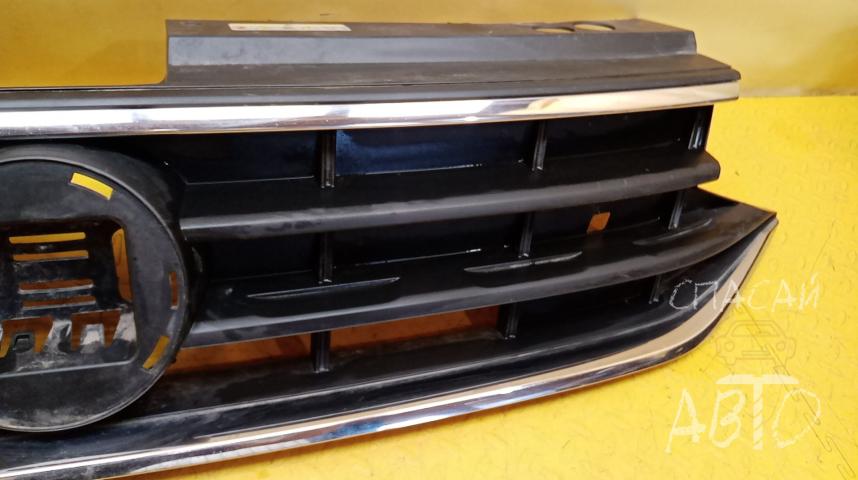 Volkswagen Tiguan Решетка радиатора