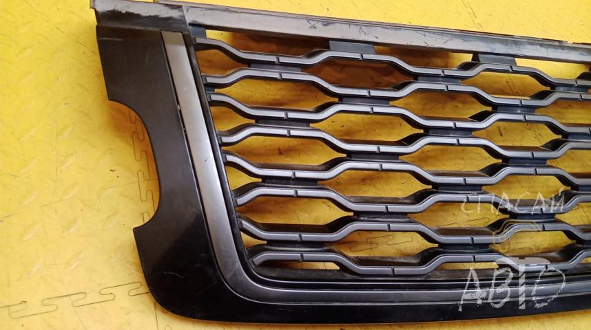 Land Rover Range Rover IV Решетка радиатора