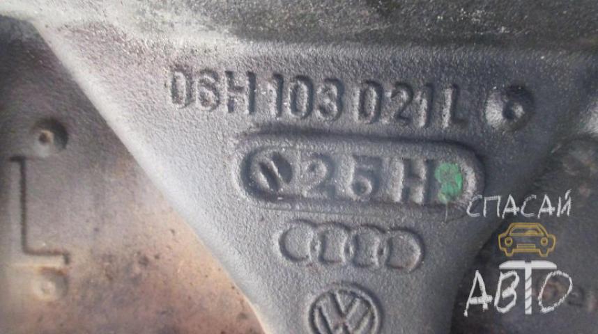 Audi A4 (B8) Блок цилиндров ДВС