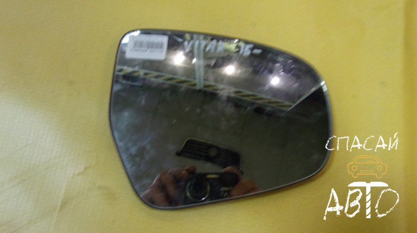 Suzuki Vitara/Sidekick Зеркало правое