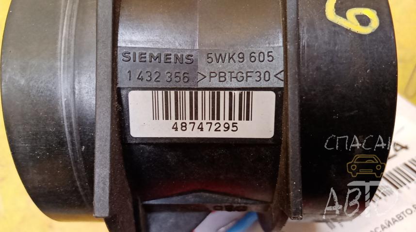 BMW 5-серия E39 Расходомер воздуха (массметр)