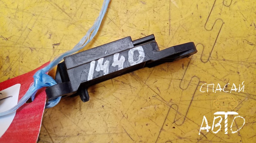 Mercedes-Benz W203 С-klasse Датчик AIR BAG  - OEM A0018204426