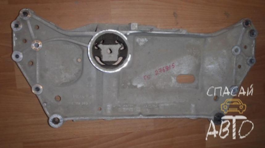 Volkswagen Golf 5 Балка подмоторная (подрамник)